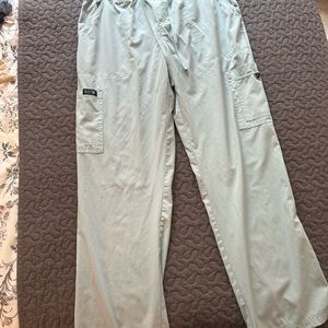 Koi heathered green scrub top and pants